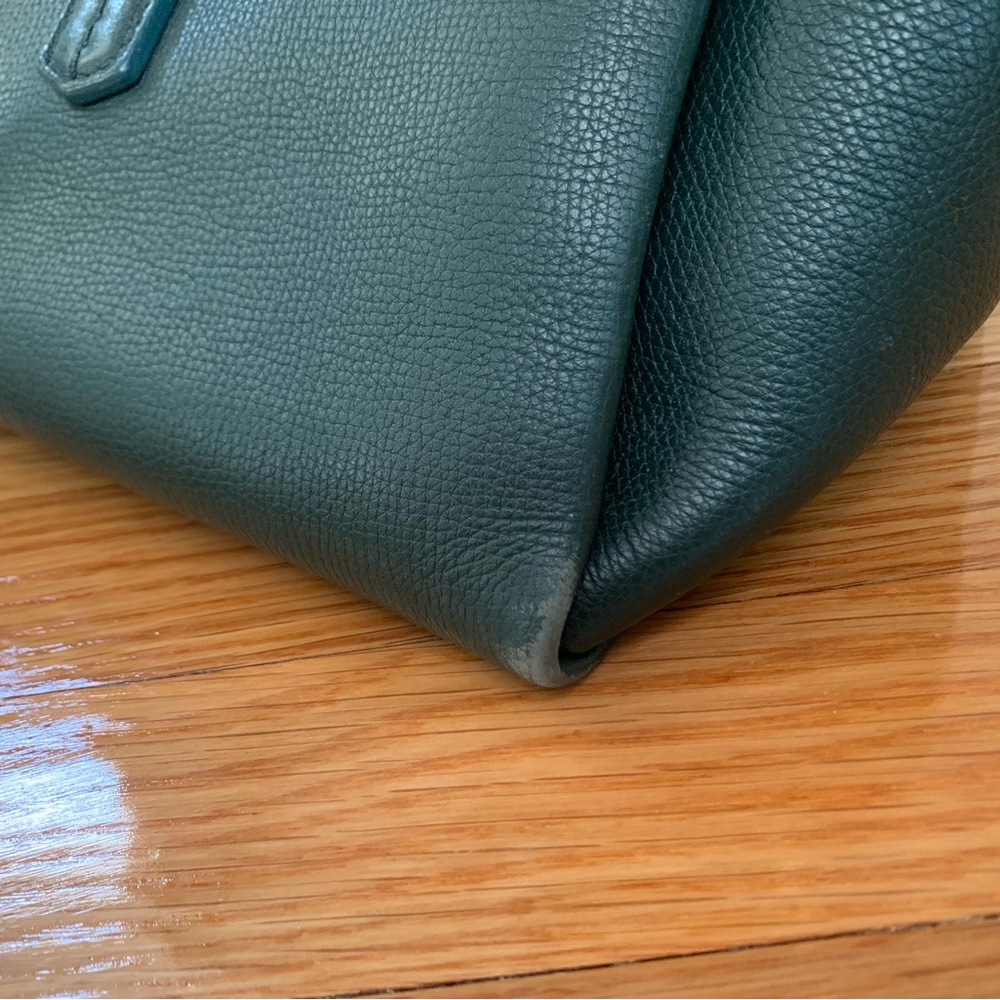 Tote Handbag - Picture 9 of 9